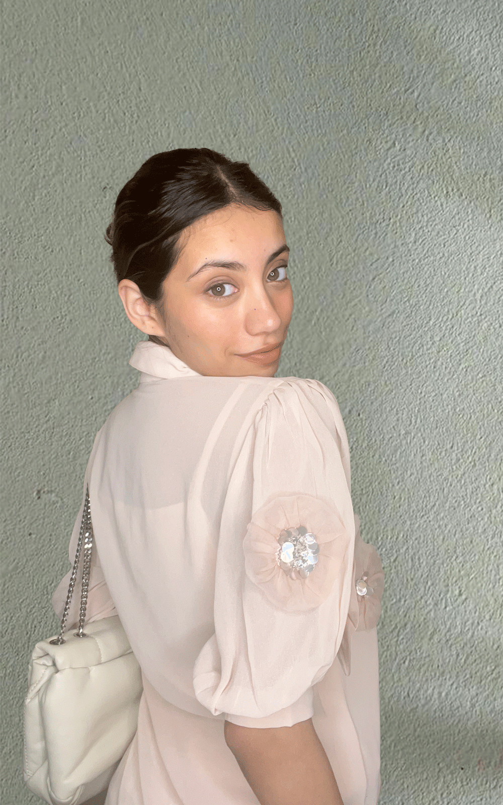 Women's floral applique shirt