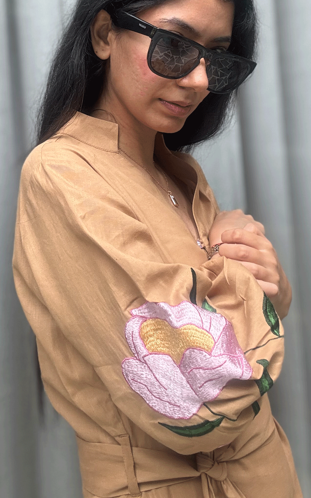 Brown  bloomy cotton  dress.