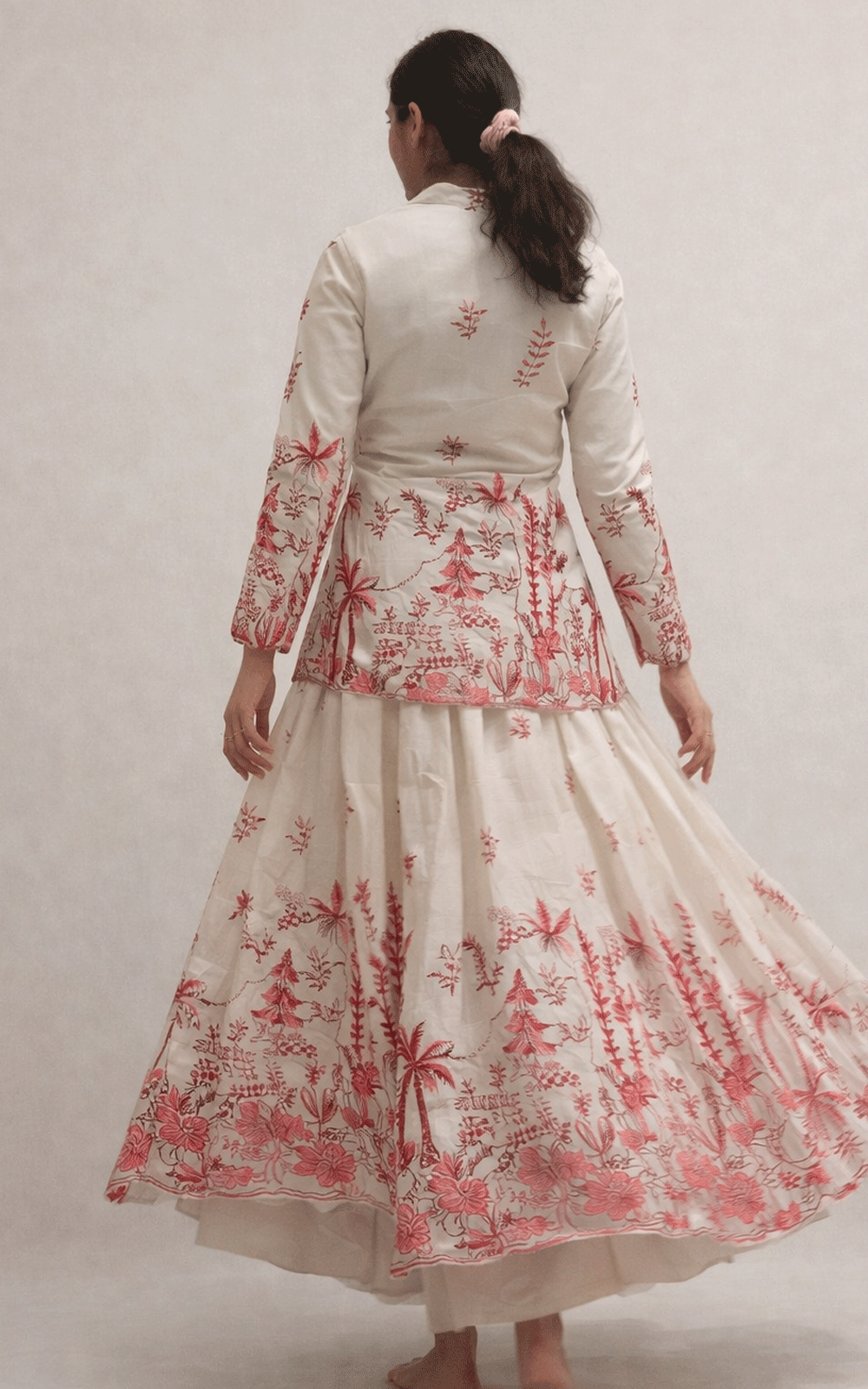 Thread embroidered blazer skirt coord set