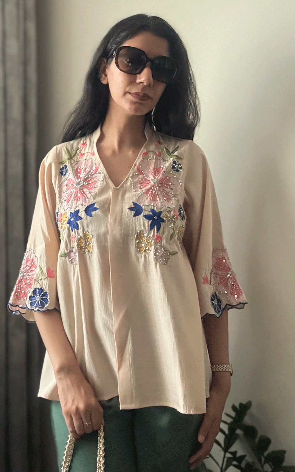 Goldy Scallop Blossom Blouse.