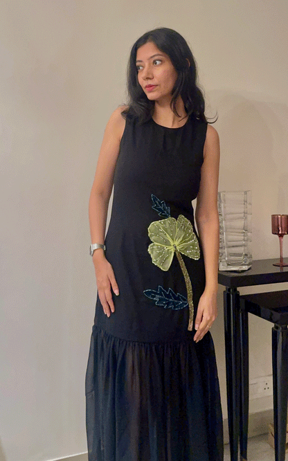 Palmé Dress.
