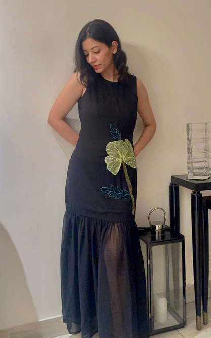 Palmé Dress.