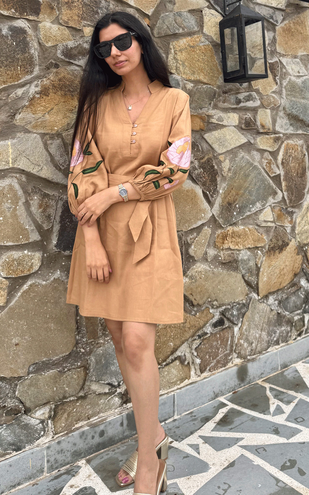 Brown  bloomy cotton  dress.