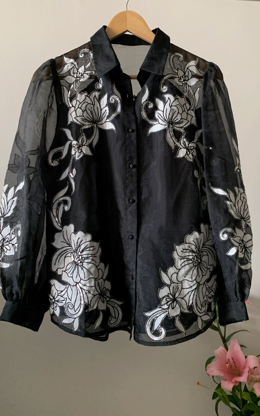 Black organdie applique buttoned blouse