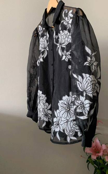 Black organdie applique buttoned blouse