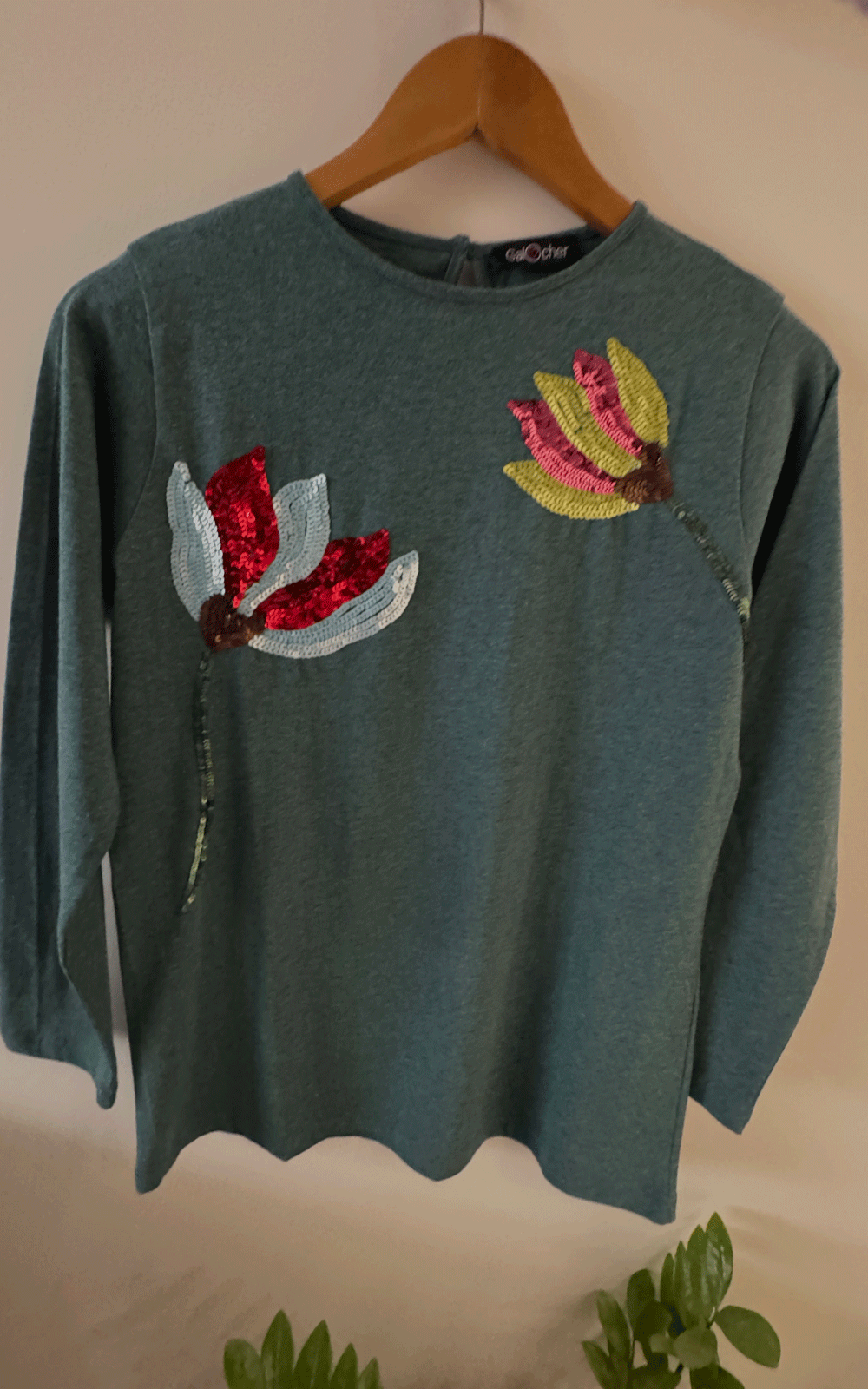 Green jersey sequins embroidered winter top