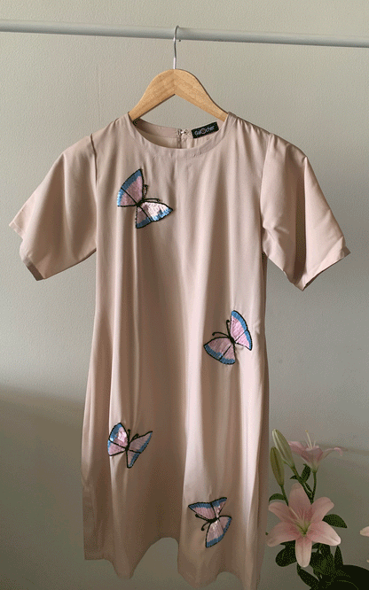 Crepe  embroidered dress