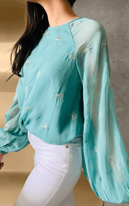 Green Blousen sleeves top